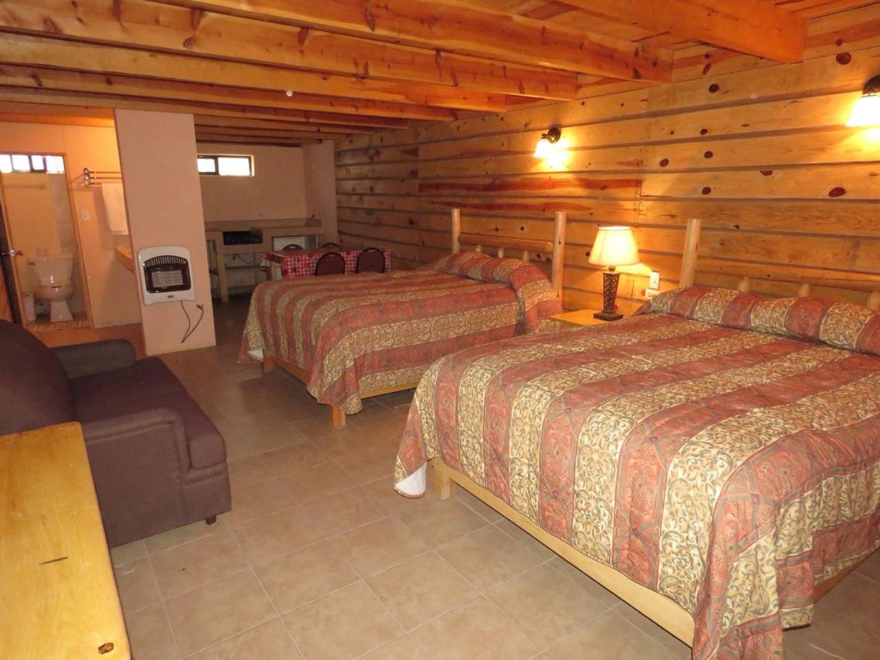 קריל Cabanas Montebello Inn מראה חיצוני תמונה